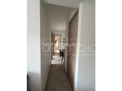 Apartamento en venta en Viviendas Del Sur, Itagüí · foto 8 de 19