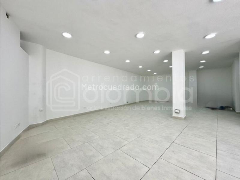 Local Comercial en Arriendo, Zona Centro, Envigado - Más