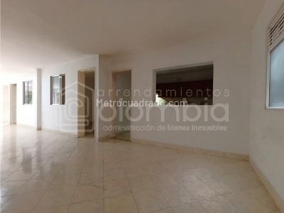 Apartamento de 3 alcobas en venta en El Dorado, Envigado, 119 m² · foto 2 de 15