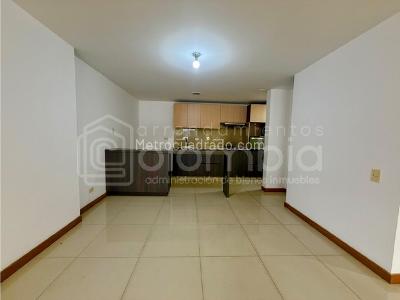 Apartamento en venta en Loma Del Escobero, Envigado · foto 5 de 20