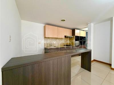 Apartamento en venta en Loma Del Escobero, Envigado · foto 6 de 20