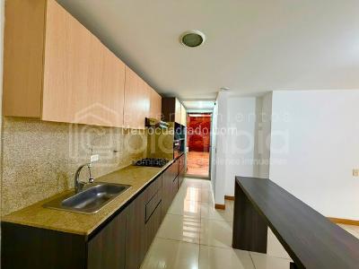 Apartamento en venta en Loma Del Escobero, Envigado · foto 7 de 20