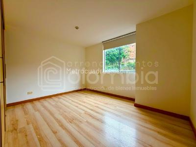 Apartamento en venta en Loma Del Escobero, Envigado · foto 13 de 20