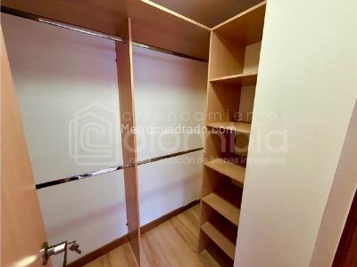 Apartamento en venta en Loma Del Escobero, Envigado · foto 16 de 20