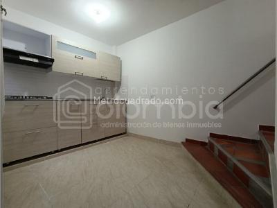 Casa de 4 alcobas en venta en Las Flores, Envigado, 112 m² · foto 2 de 13