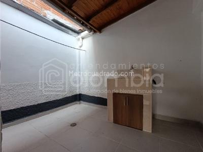 Casa de 4 alcobas en venta en Las Flores, Envigado, 112 m² · foto 6 de 13