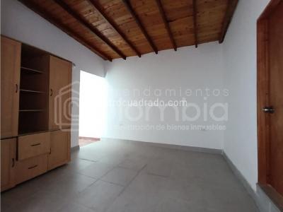 Casa de 4 alcobas en venta en Las Flores, Envigado, 112 m² · foto 7 de 13