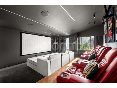 Casa de 4 alcobas en venta en San Lucas, Medellín, 420 m² · foto 4 de 20