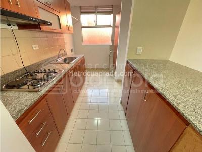 Apartamento de 3 alcobas en arriendo en Las Antillas, Envigado, 75 m² · foto 3 de 20
