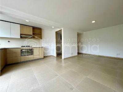 Apartamento de 2 alcobas en arriendo en Pan De Azucar, Sabaneta, 80 m² · foto 2 de 16