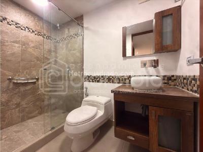 Apartamento de 3 alcobas en arriendo en Loma De Las Brujas, Envigado, 116 m² · foto 17 de 18