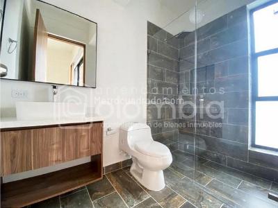 Casa de 3 alcobas en venta en La Catedral, Envigado, 220 m² · foto 19 de 20