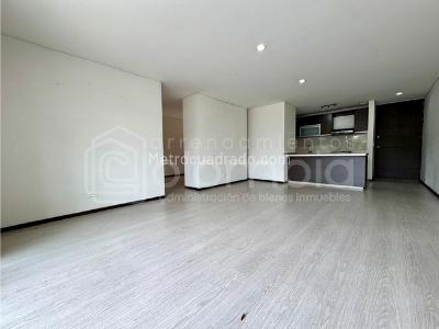Apartamento en arriendo en Las Antillas, Envigado · foto 3 de 20