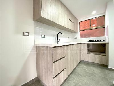 Apartamento en arriendo en Loma Del Escobero, Envigado · foto 7 de 20