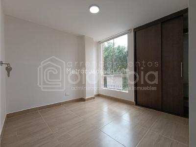 Apartamento de 3 alcobas en arriendo en Mesa, Envigado, 70 m² · foto 9 de 14