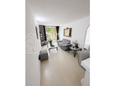 Apartamento de 3 alcobas en venta en Laureles, Medellín, 74 m² · foto 4 de 15