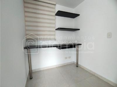 Apartamento de 2 alcobas en arriendo en Maria Auxiliadora, Sabaneta, 58 m² · foto 11 de 14