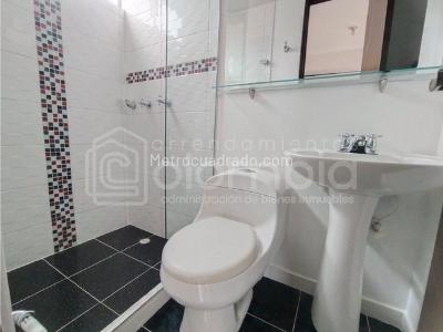 Apartamento de 2 alcobas en arriendo en Maria Auxiliadora, Sabaneta, 58 m² · foto 13 de 14
