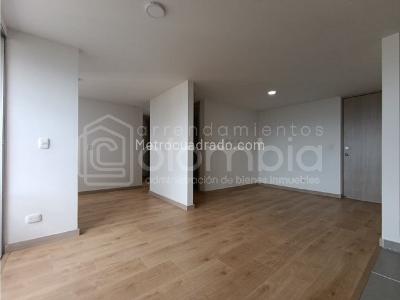 Apartamento de 2 alcobas en venta en La Mina, Envigado, 67 m² · foto 2 de 15