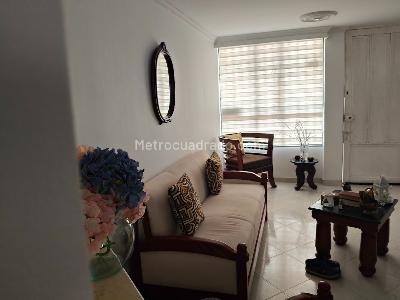 Casa de 3 alcobas en venta en Las Quintas, Tunja, 190 m² · foto 3 de 20