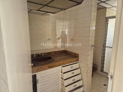 Apartamento de 3 alcobas en venta en San Vicente, Cali, 153 m² · foto 3 de 18