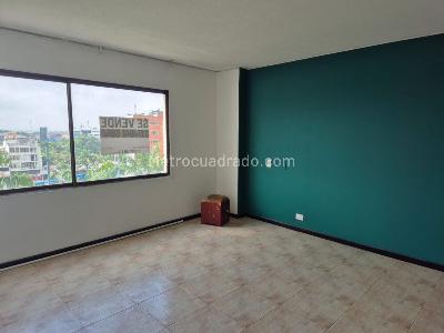 Apartamento de 3 alcobas en venta en San Vicente, Cali, 153 m² · foto 2 de 18