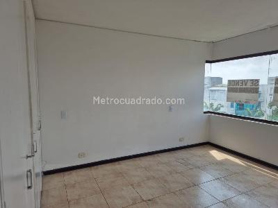 Apartamento de 3 alcobas en venta en San Vicente, Cali, 153 m² · foto 10 de 18
