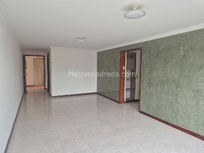 Apartamento de 3 alcobas en venta en Tequendama, Cali, 110 m² · foto 2 de 17