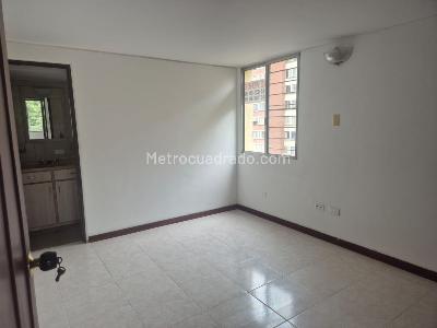 Apartamento de 3 alcobas en venta en Tequendama, Cali, 110 m² · foto 6 de 17
