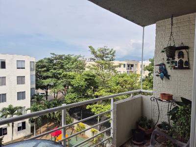 Apartamento de 3 alcobas en venta en Valle Del Lili, Cali, 75 m² · foto 2 de 19