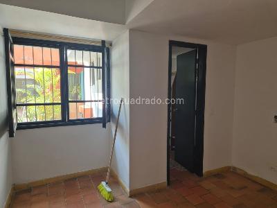 Casa de 3 alcobas en venta en Bella Suiza, Cali, 140 m² · foto 4 de 20