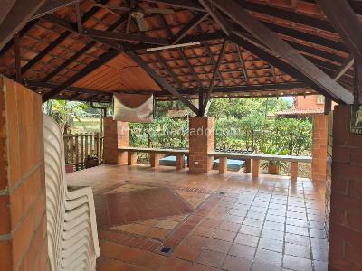 Casa de 4 alcobas en venta en Ciudad Jardin, Cali, 156 m² · foto 16 de 19