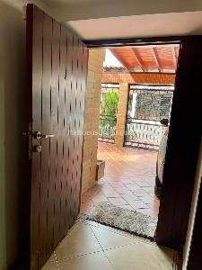 Casa de 4 alcobas en venta en Urbanizacion La Merced, Cali, 250 m² · foto 4 de 20