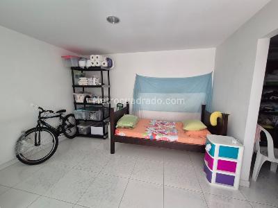 Casa de 4 alcobas en venta en Los Andes, Cali, 218 m² · foto 9 de 19