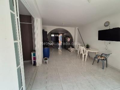 Casa de 4 alcobas en venta en Los Andes, Cali, 218 m² · foto 8 de 19