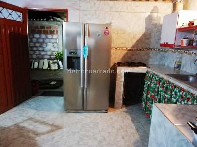 Casa de 3 alcobas en venta en Circasia, Armenia, 288 m² · foto 8 de 20