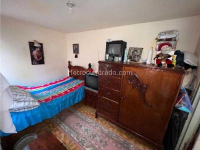 Casa de 5 alcobas en venta en Granada, Armenia, 270 m² · foto 5 de 10