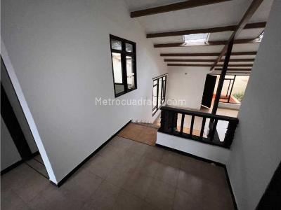 Casa de 4 alcobas en venta en Arboleda, Armenia, 284 m² · foto 10 de 20