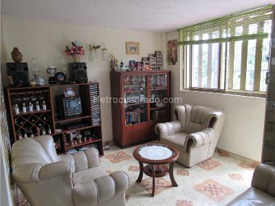 Casa de 4 alcobas en venta en Sector Terminal, Armenia, 152 m² · foto 3 de 20