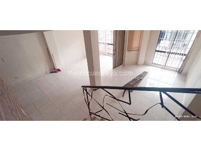Casa de 4 alcobas en venta en Av Los Camellos, Armenia, 134 m² · foto 2 de 13