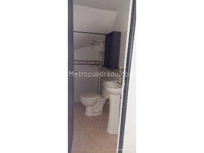 Casa de 4 alcobas en venta en Av Los Camellos, Armenia, 134 m² · foto 4 de 13
