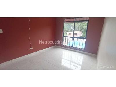 Casa de 4 alcobas en venta en Av Los Camellos, Armenia, 134 m² · foto 9 de 13