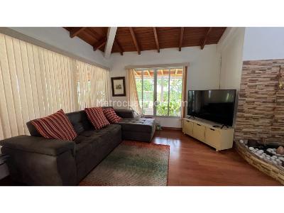 Casa de 4 alcobas en venta en Caimo, Armenia, 268 m² · foto 6 de 20