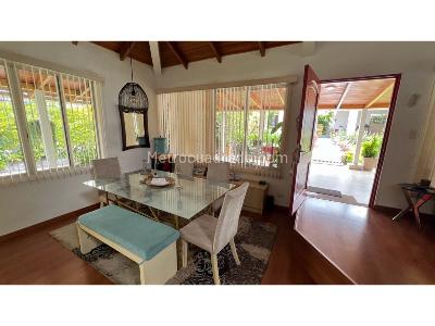 Casa de 4 alcobas en venta en Caimo, Armenia, 268 m² · foto 12 de 20