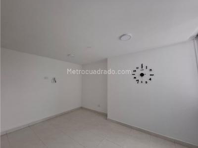 Apartamento en venta en Av, Armenia · foto 3 de 18