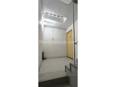 Casa de 5 alcobas en venta en Parque Sucre, Armenia, 247 m² · foto 11 de 19