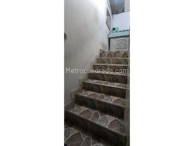 Casa de 5 alcobas en venta en Parque Sucre, Armenia, 247 m² · foto 17 de 19