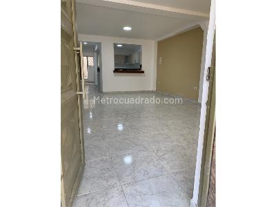 Casa de 5 alcobas en venta en Barrio El Recreo, Armenia, 308 m² · foto 6 de 20