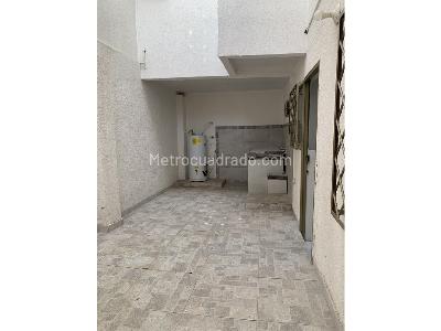 Casa de 5 alcobas en venta en Barrio El Recreo, Armenia, 308 m² · foto 12 de 20
