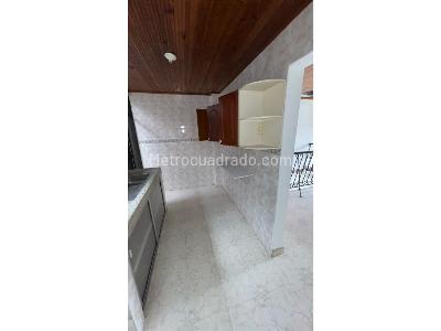 Casa de 5 alcobas en venta en Barrio Las Americas, Armenia, 216 m² · foto 6 de 20